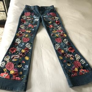 Alice and Olivia Flare Low Rise flowered Jeans